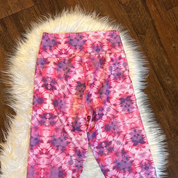 Beach Riot Cara Leggings in Pink/Purple Tie Dye - Picture 10 of 11